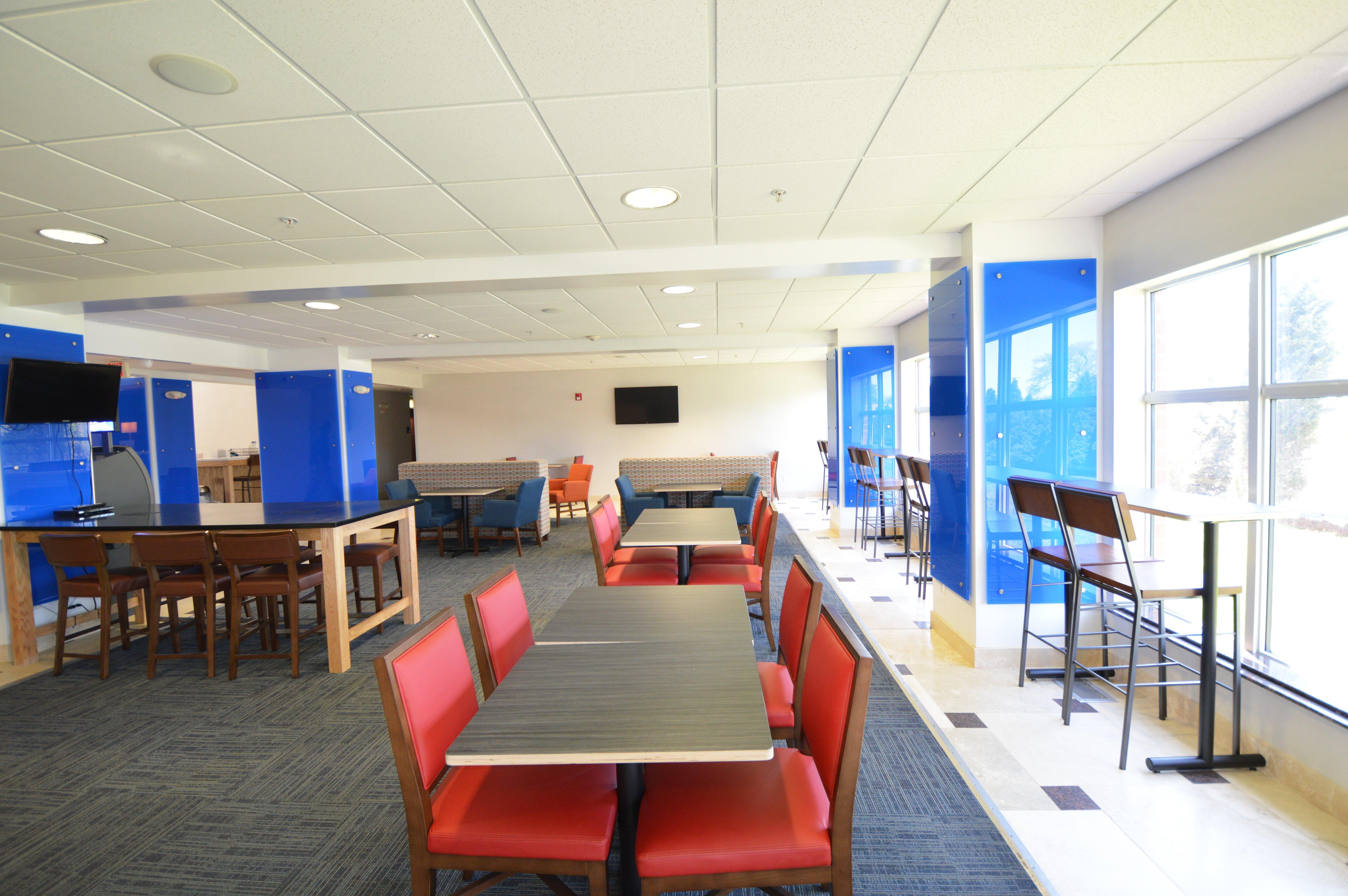 Holiday Inn Express Toledo-Oregon By Ihg Exterior foto