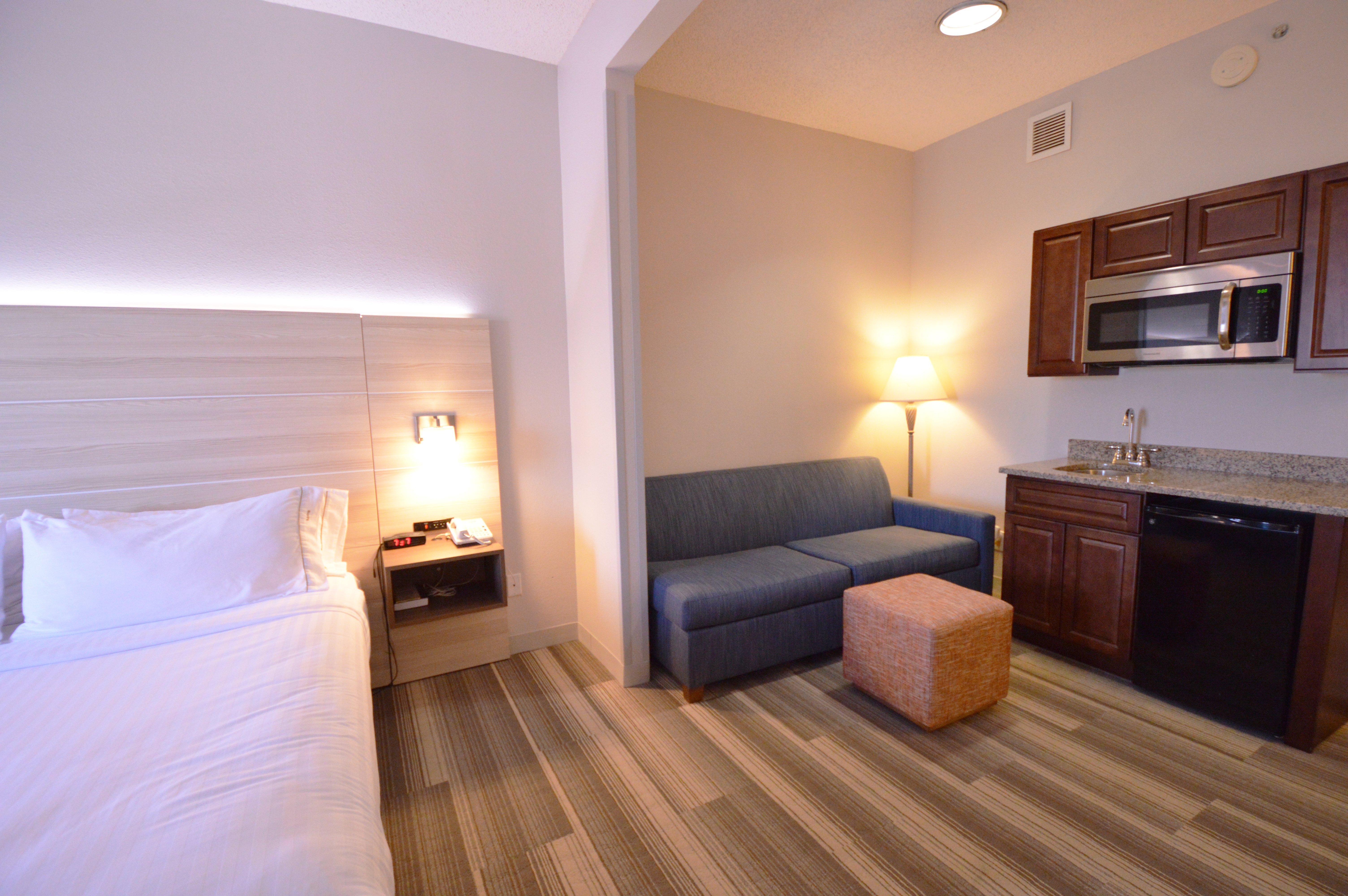Holiday Inn Express Toledo-Oregon By Ihg Exterior foto
