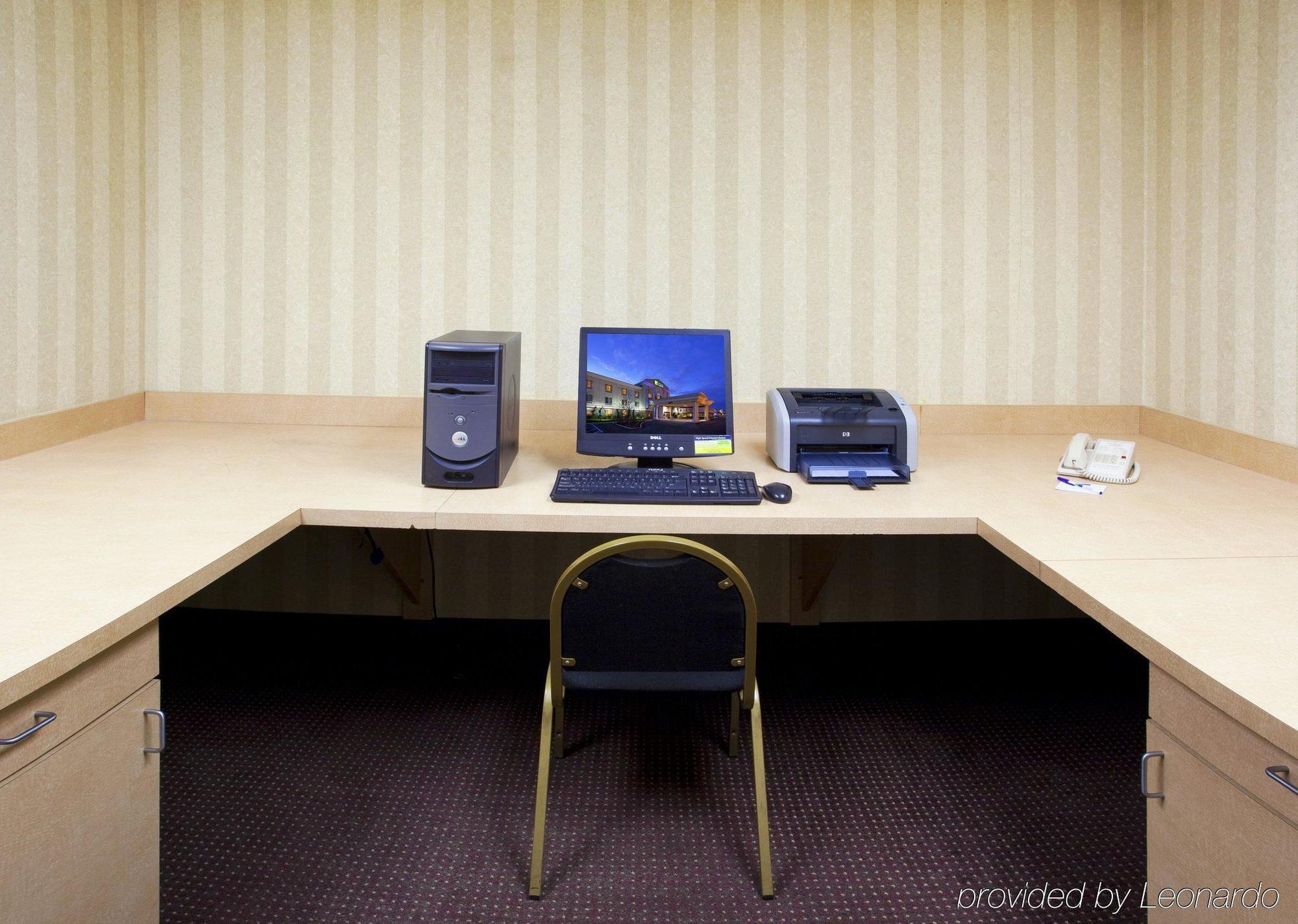 Holiday Inn Express Toledo-Oregon By Ihg Facilități foto