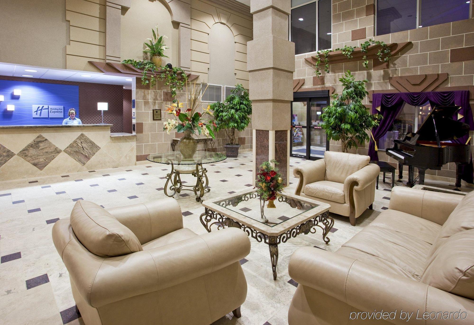 Holiday Inn Express Toledo-Oregon By Ihg Exterior foto